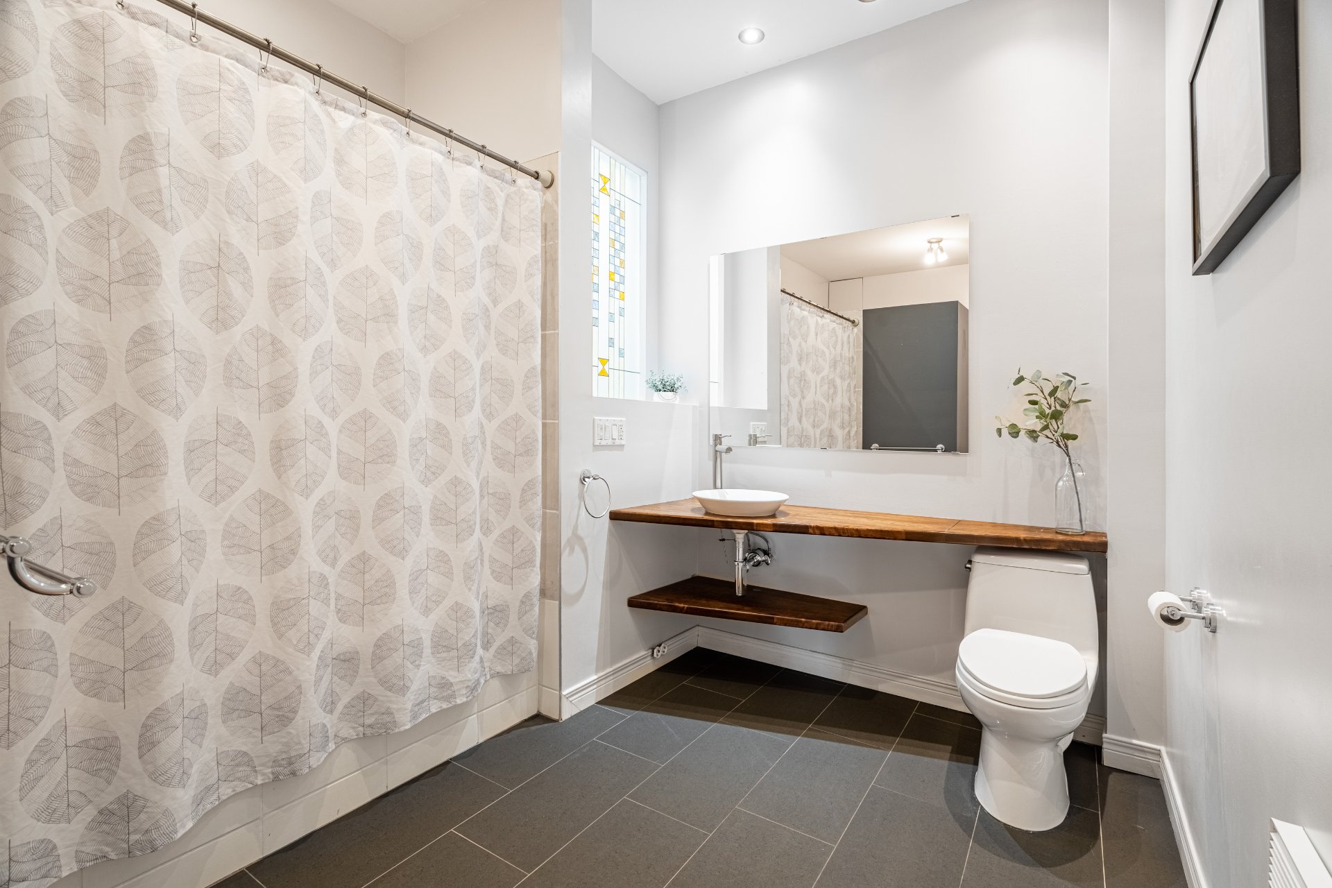Photo - Bathroom