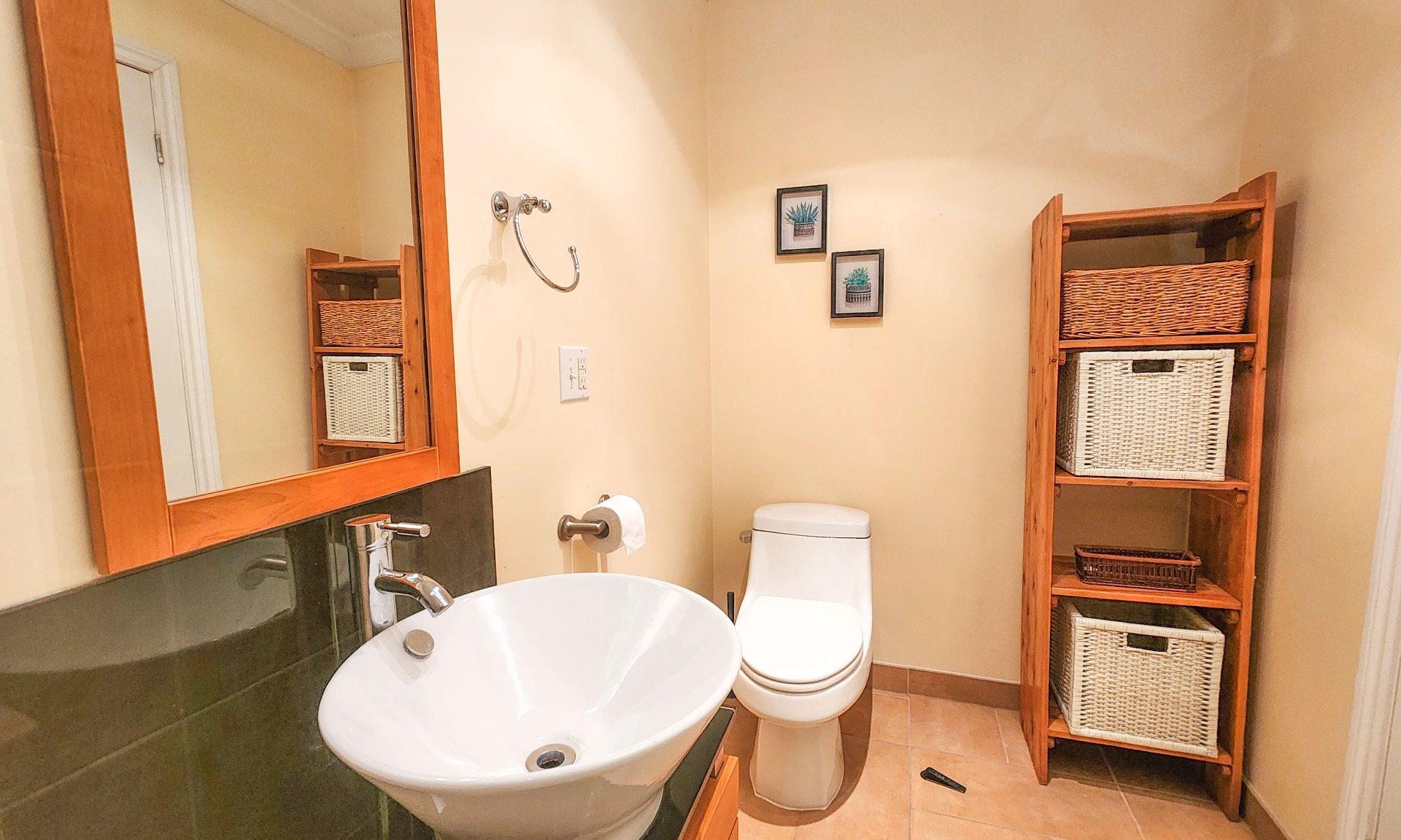 Photo - Salle de bains attenante à la CCP