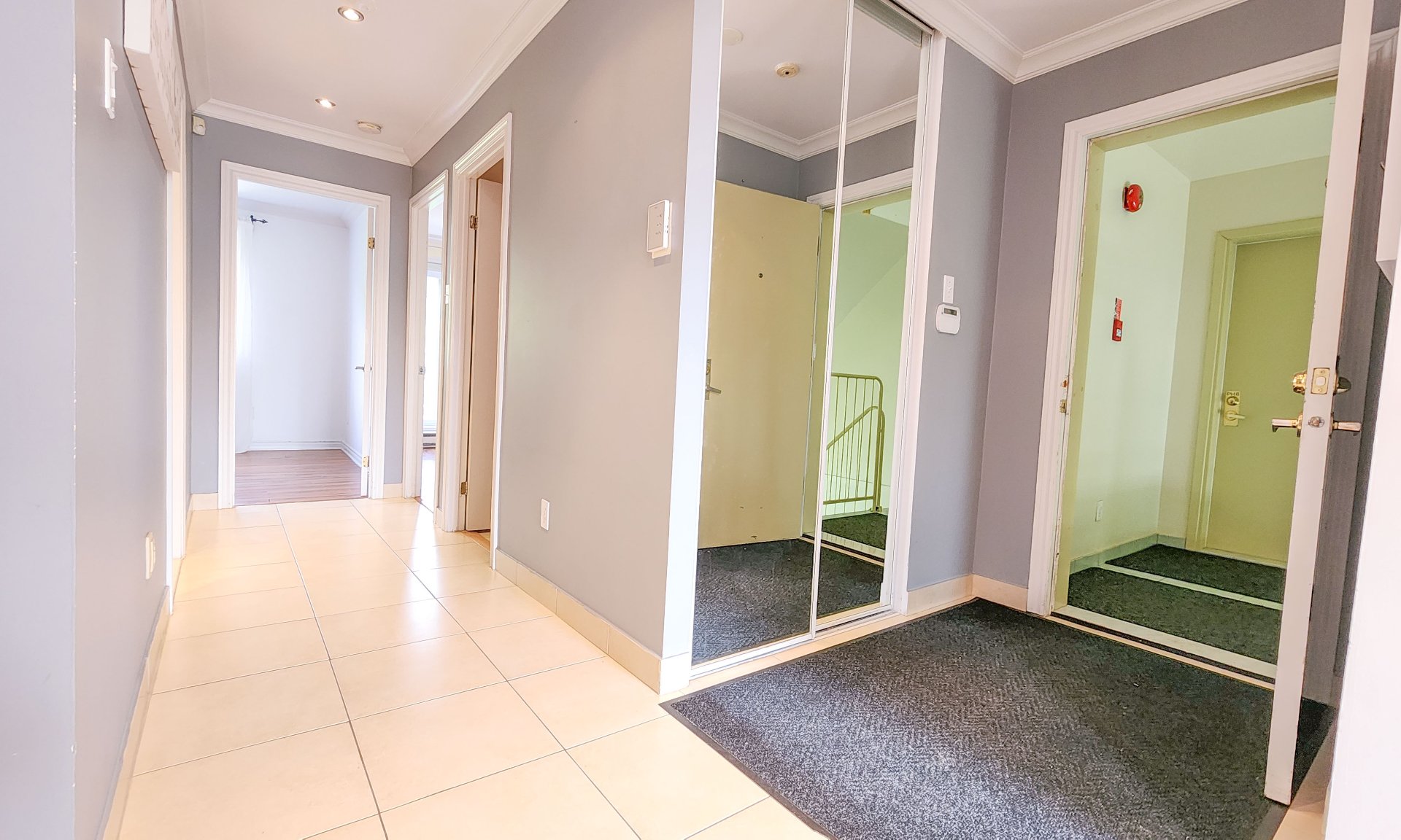 Photo - Hall d'entrée