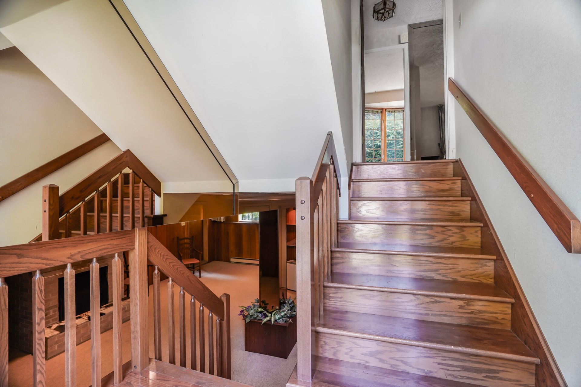 Photo - Staircase