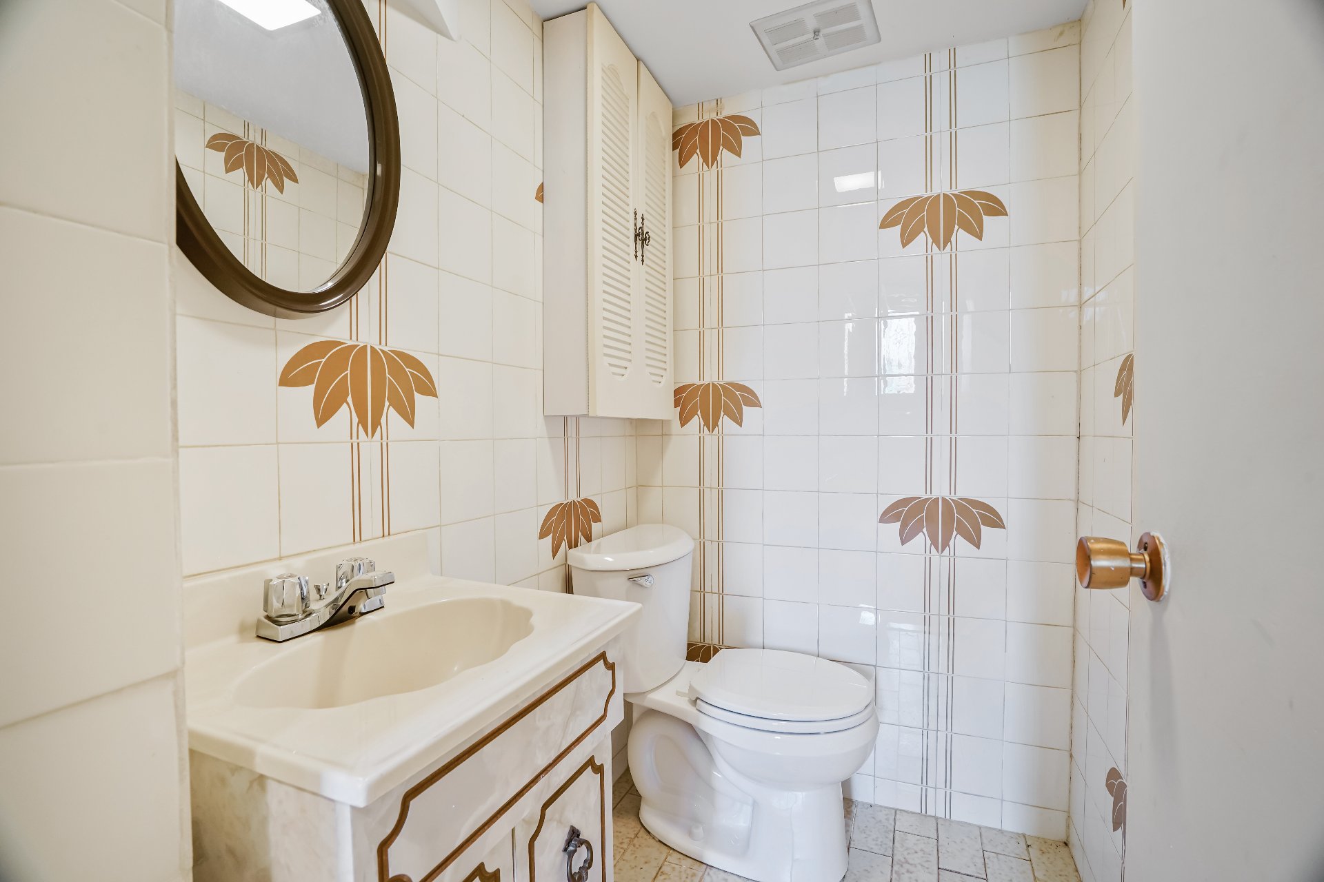 Photo - Bathroom