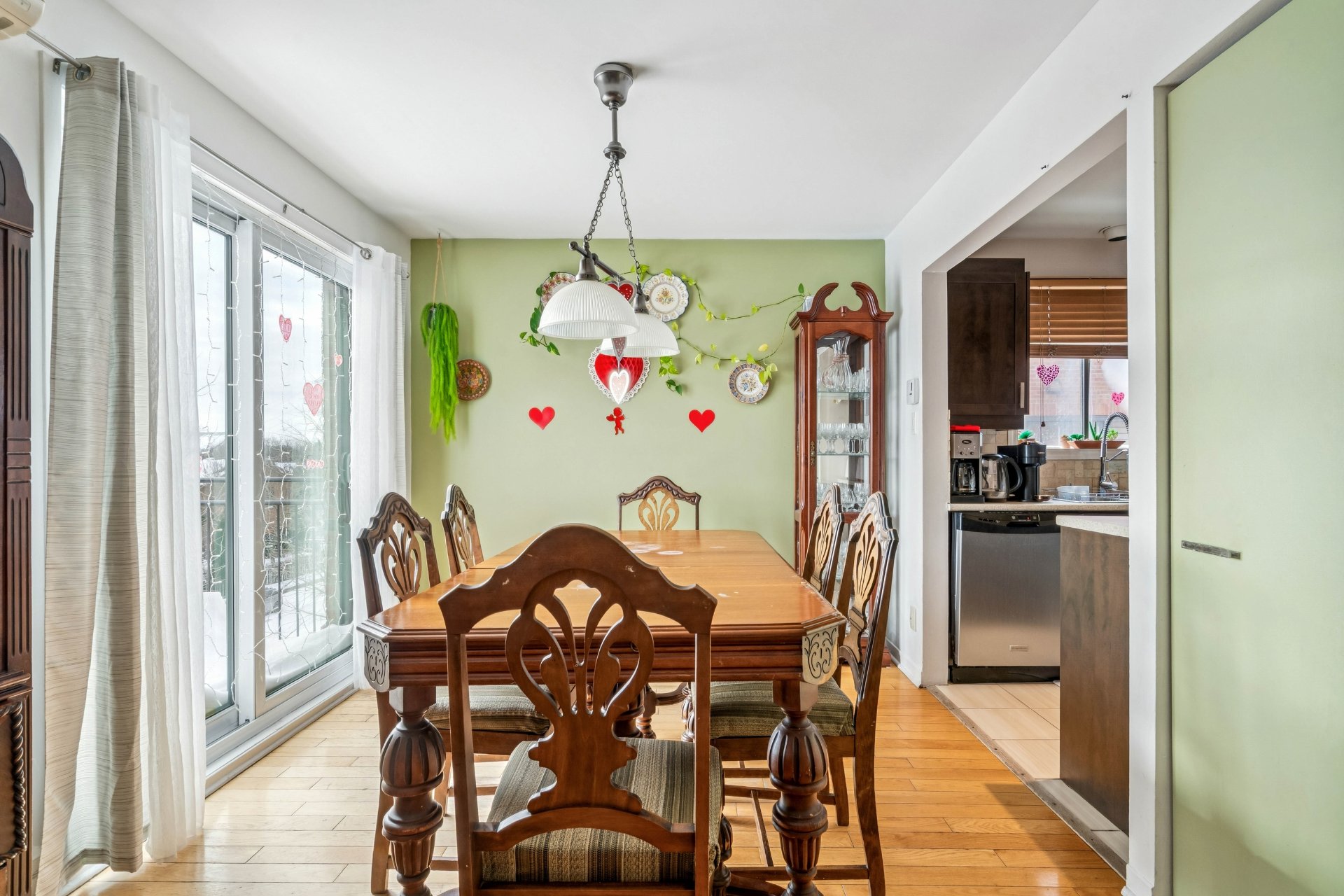 Photo - Salle à manger