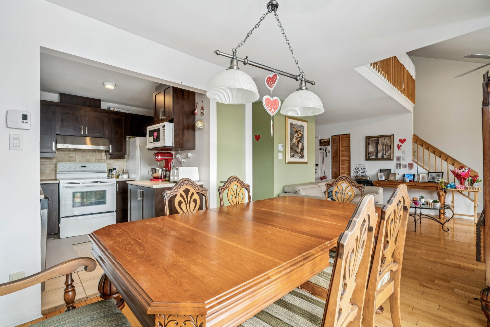 Photo - Salle à manger