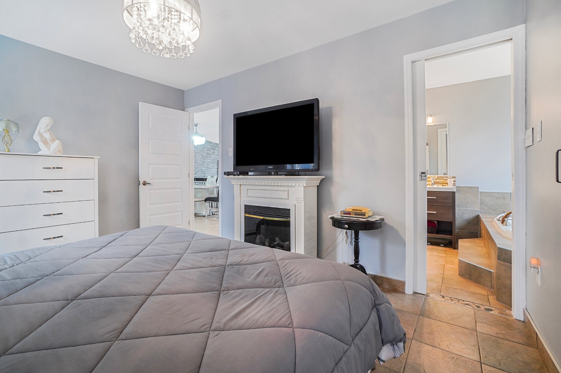 Chambre à coucher principale