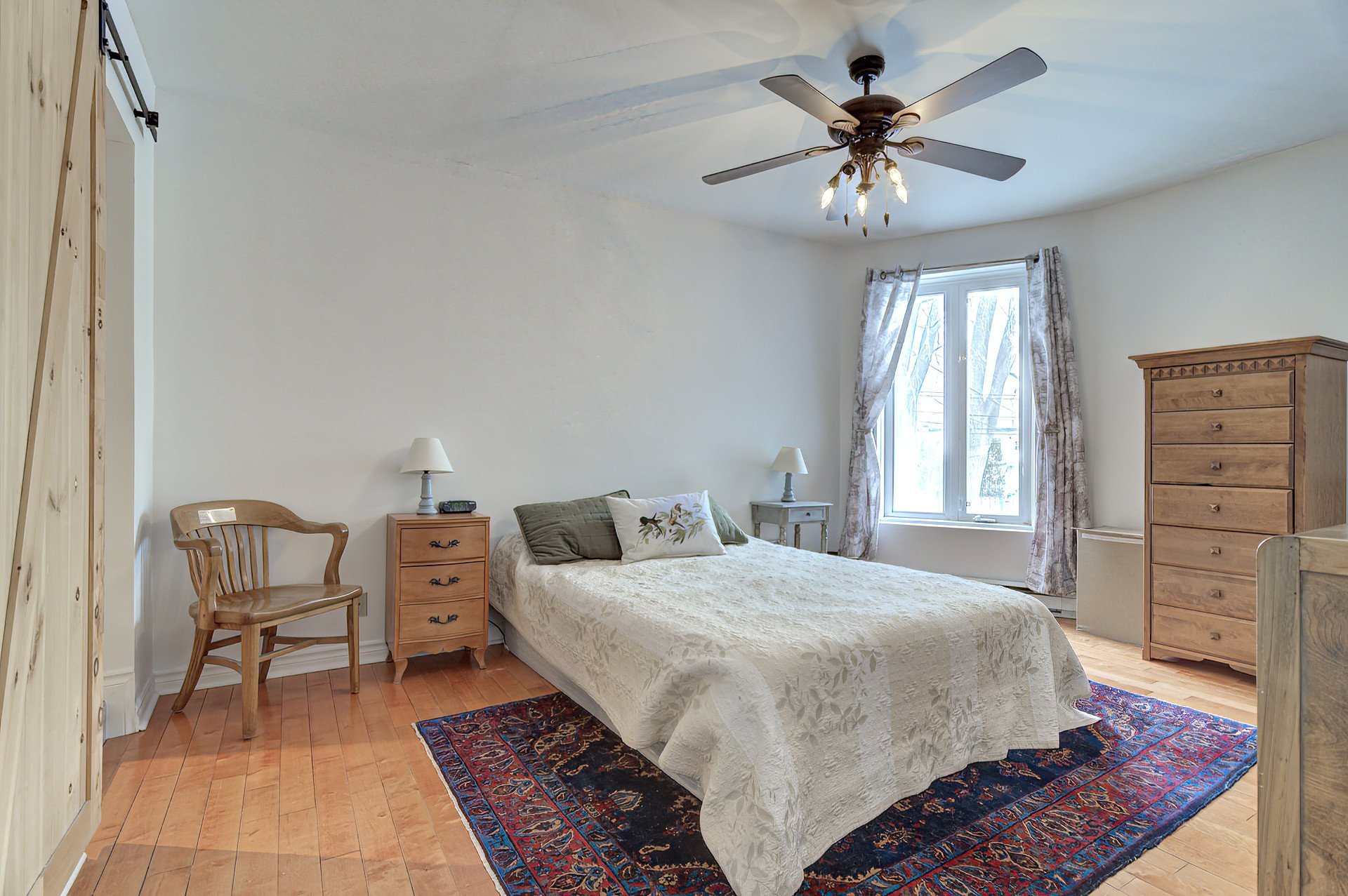 Chambre à coucher principale