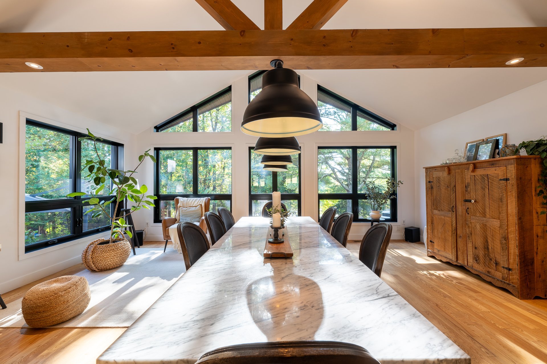 Photo - Dining room