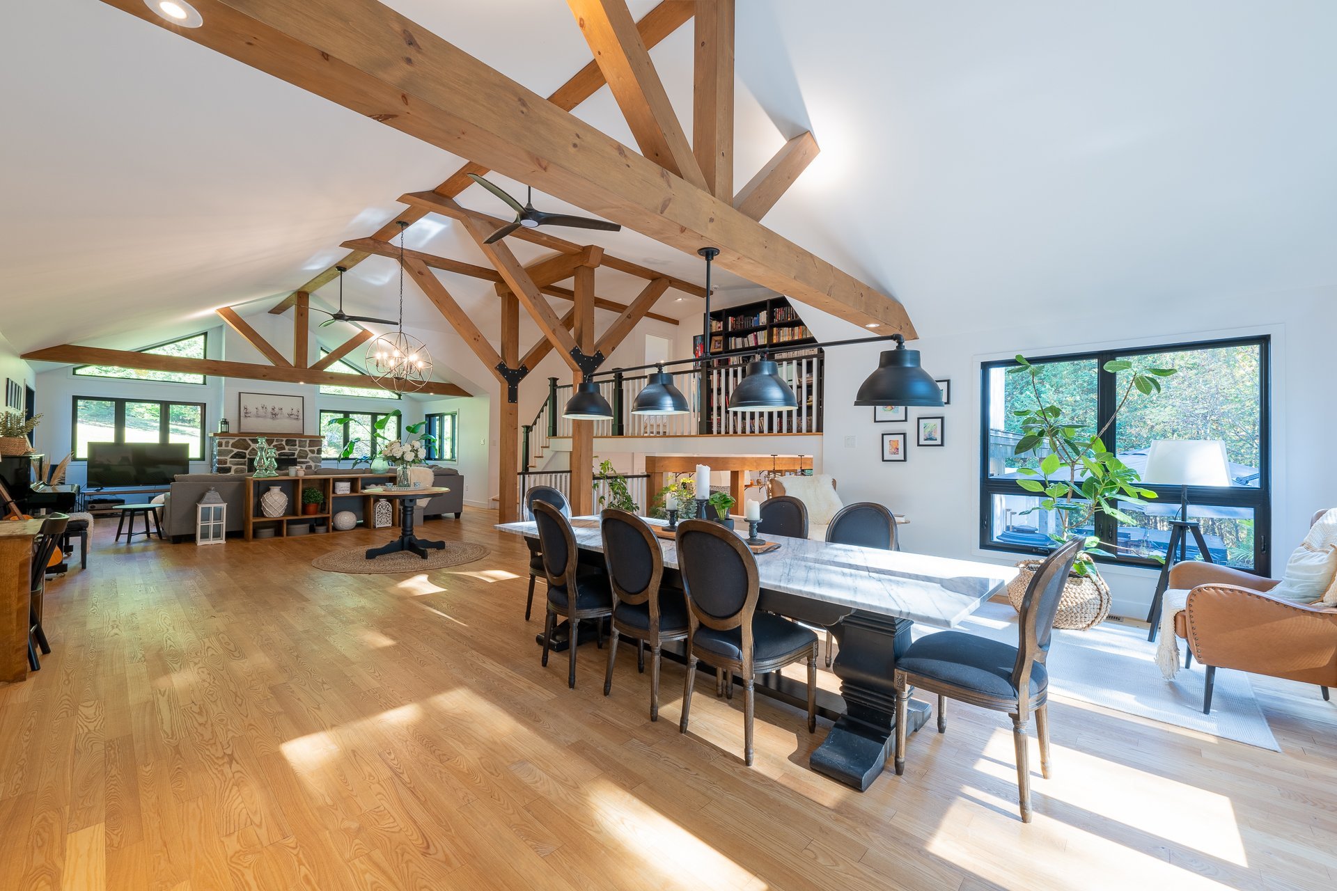 Photo - Dining room