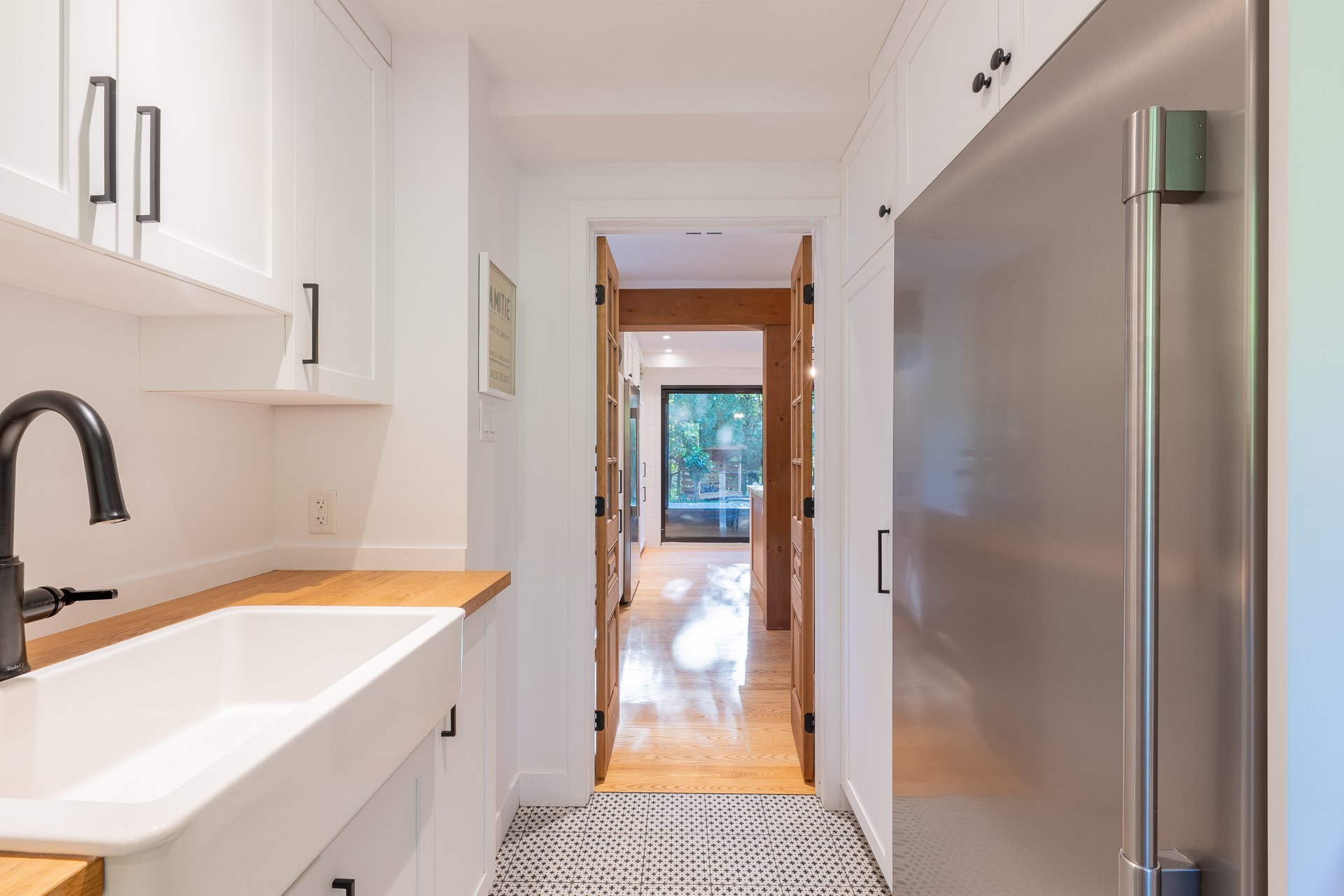 Photo - Kitchenette