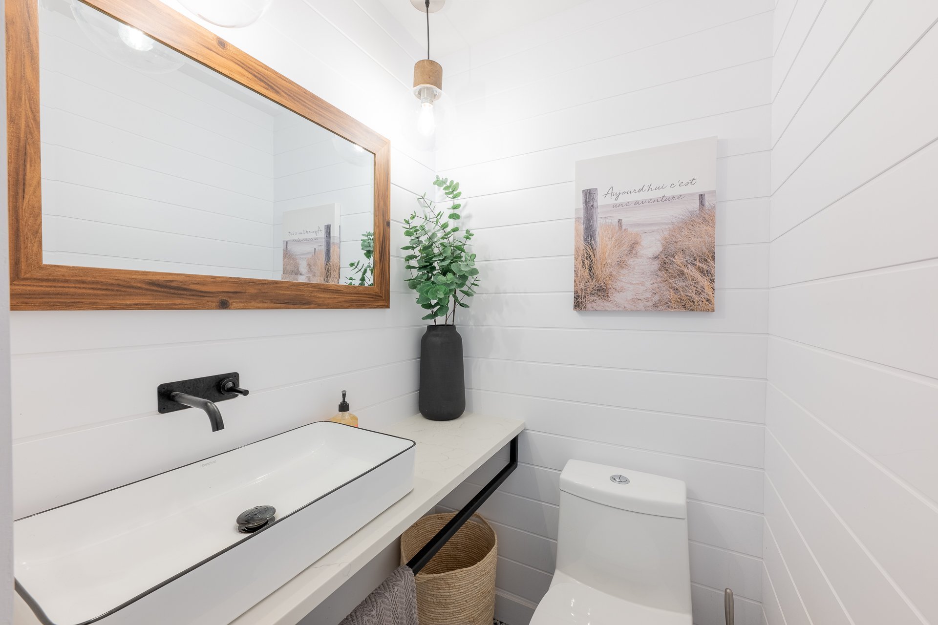 Photo - Washroom