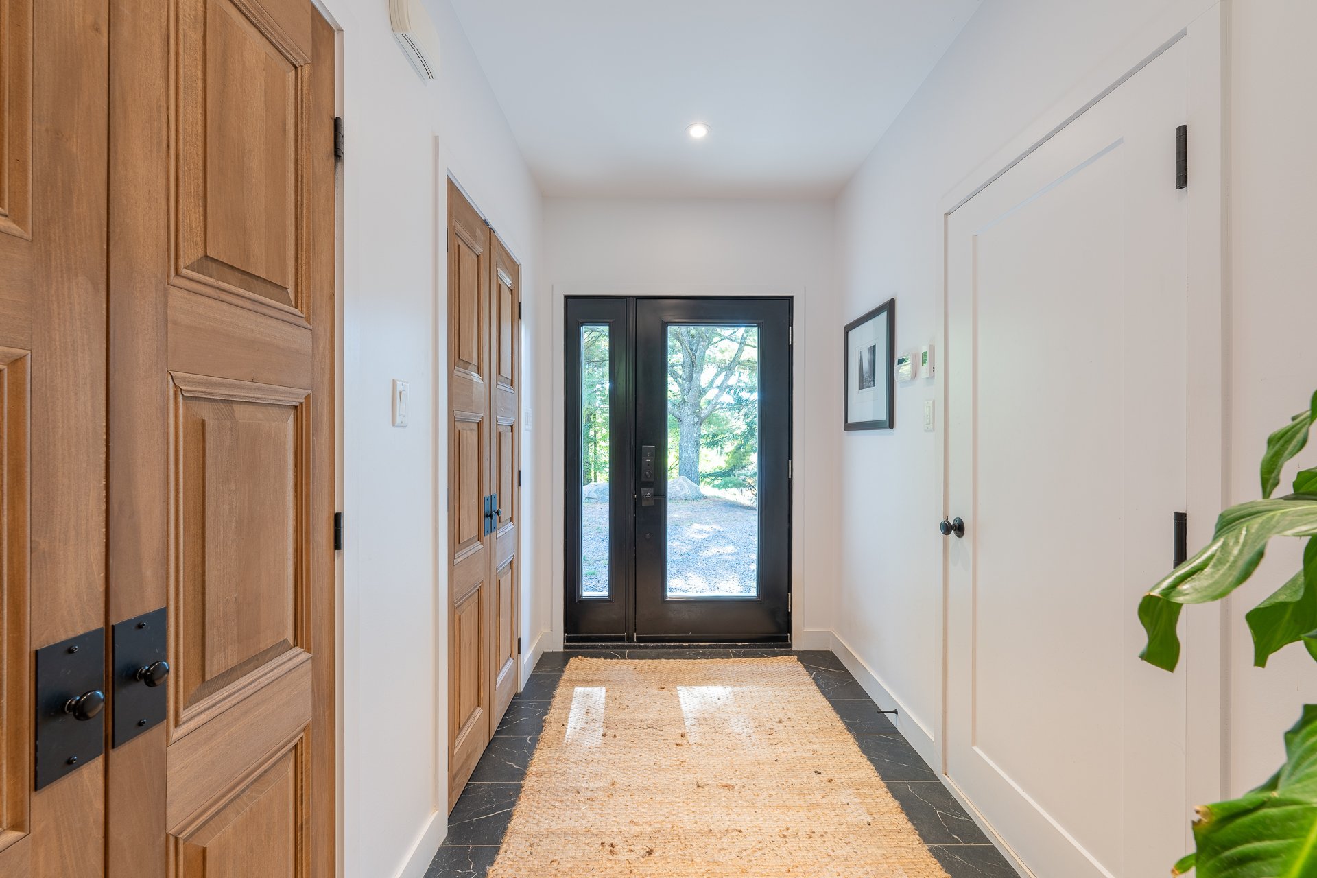Photo - Hallway