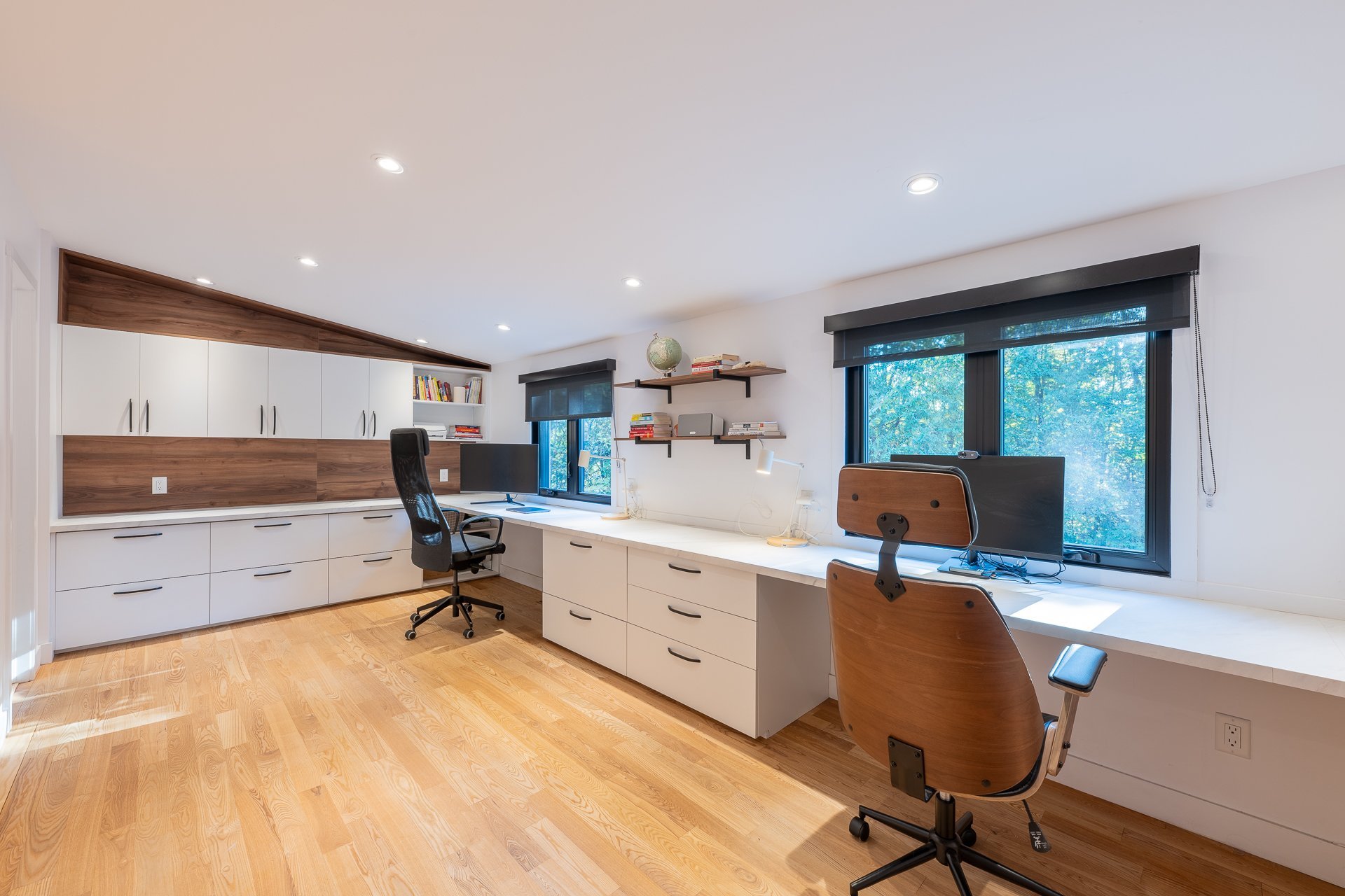 Photo - Office