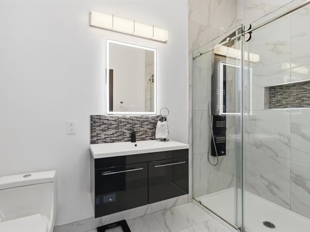 Salle de bains attenante à la CCP