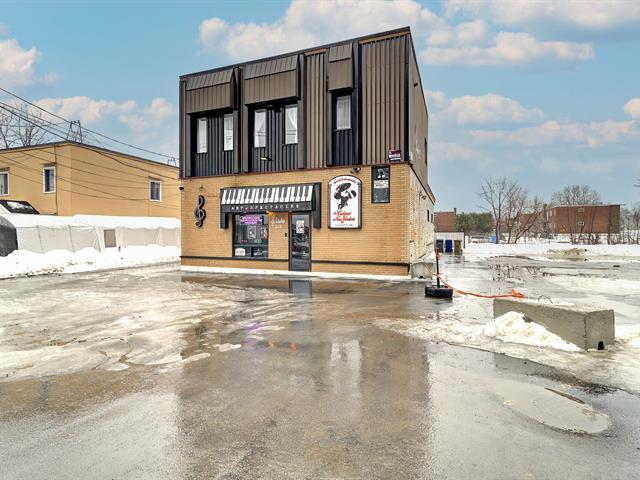 maison à vendre Laval (Chomedey)
