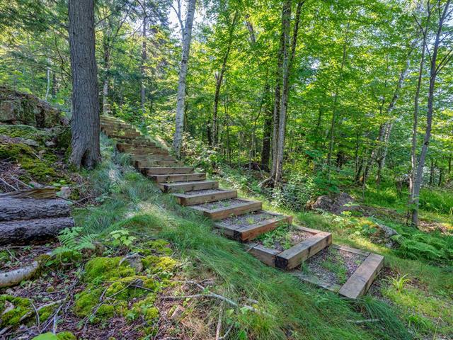 Accès au plan d'eau