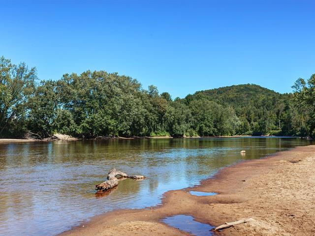 Accès au plan d'eau