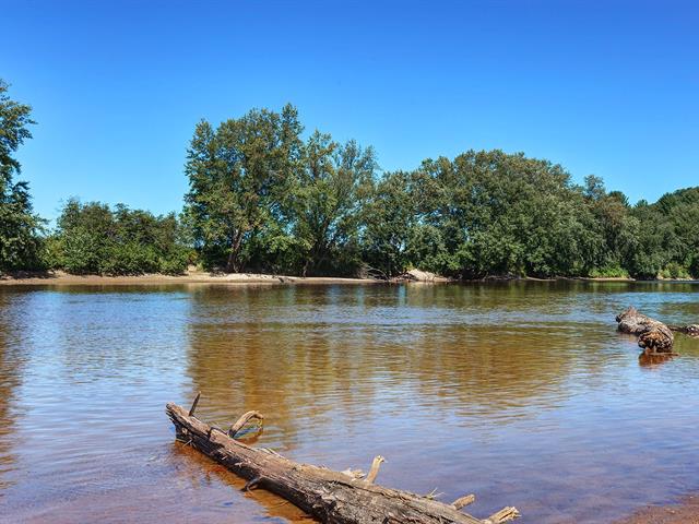 Accès au plan d'eau