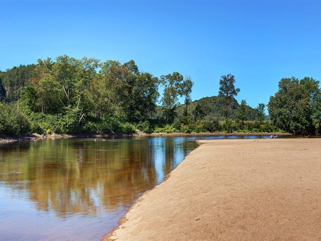 Accès au plan d'eau