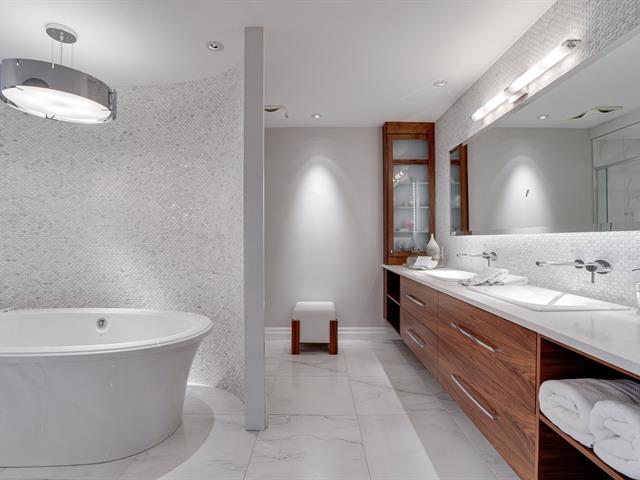 Salle de bains attenante à la CCP