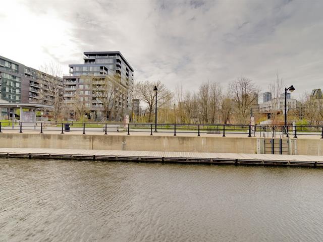 Vue sur l'eau