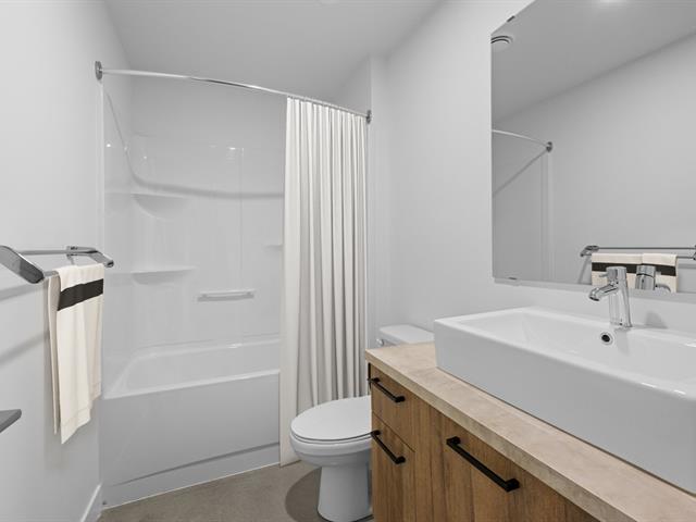 Condo for sale, Bromont