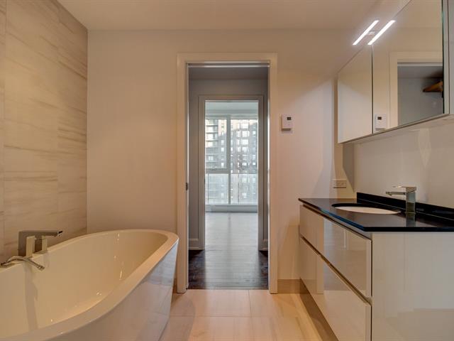 Salle de bains attenante à la CCP