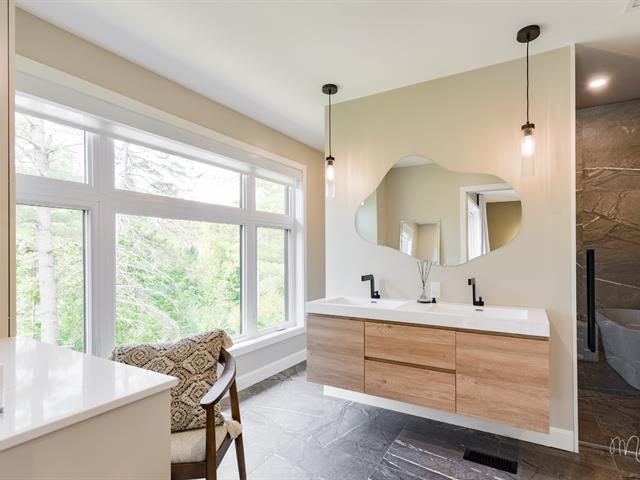 Salle de bains attenante à la CCP