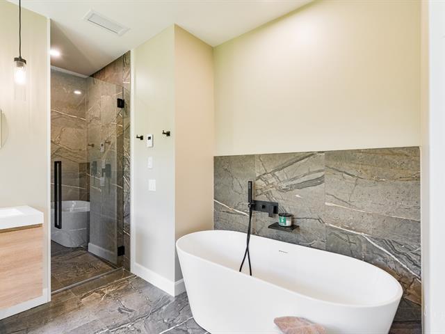 Salle de bains attenante à la CCP