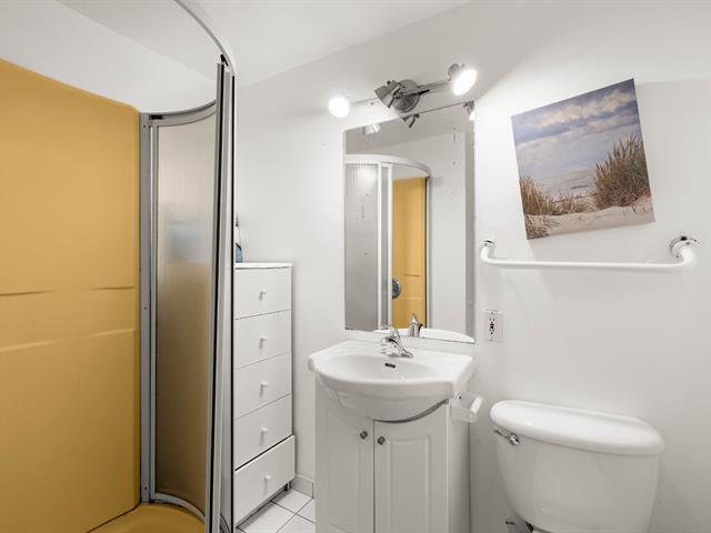 Salle de bains attenante à la CCP