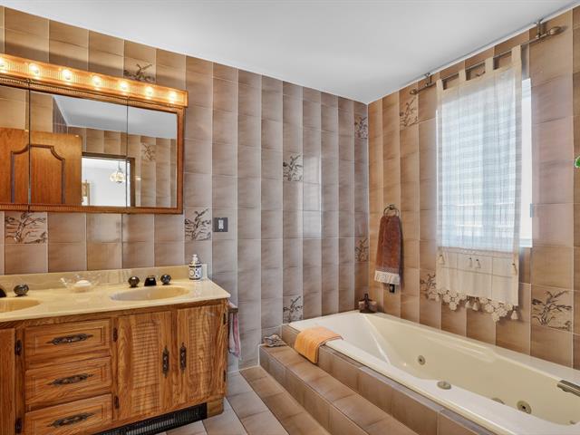 Salle de bains attenante à la CCP