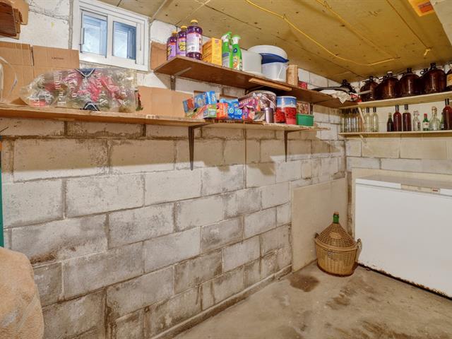 Cave/ chambre froide