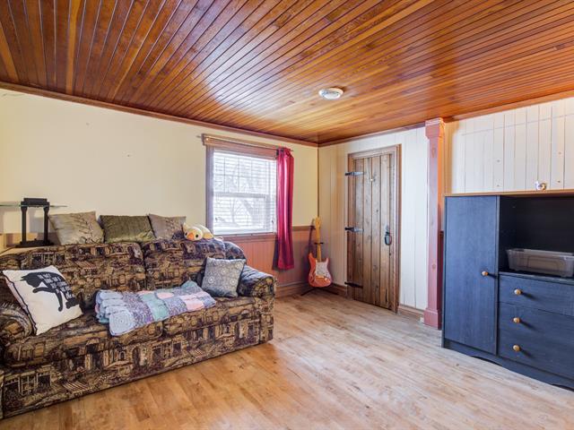 Two or more storey for sale, Mercier