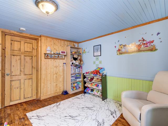 Two or more storey for sale, Mercier