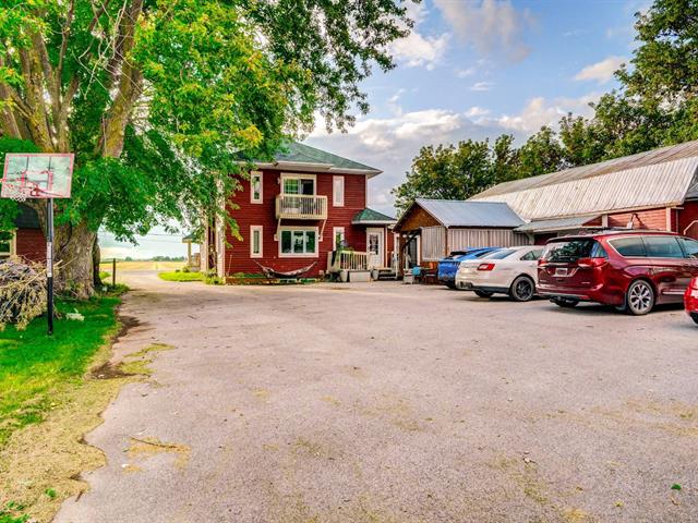 Two or more storey for sale, Mercier