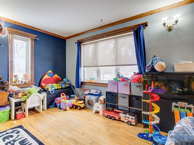 Two or more storey for sale, Mercier