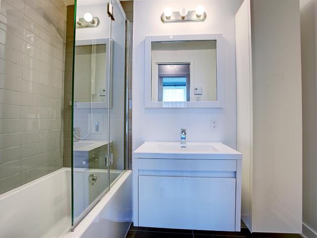 Salle de bains attenante à la CCP