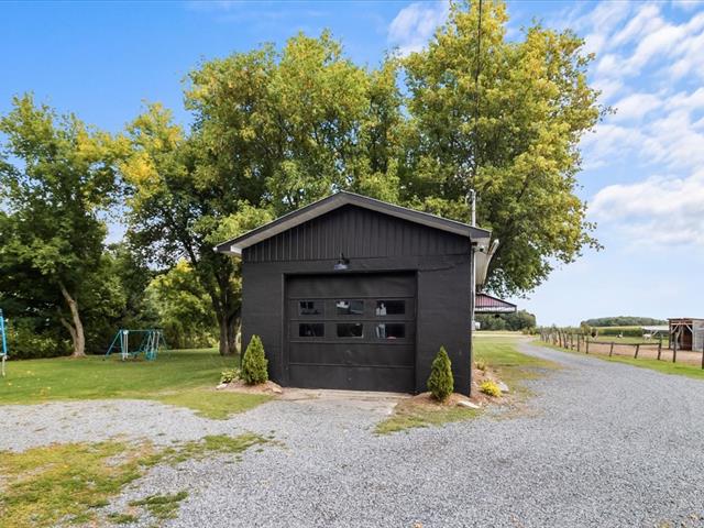 Fermette à vendre, Rivière-Beaudette