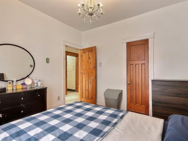 Duplex vendu, Montréal (Ahuntsic-Cartierville)