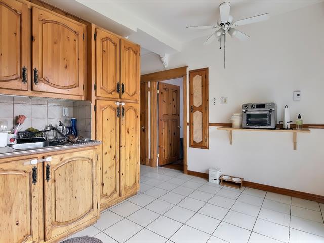 Duplex vendu, Montréal (Ahuntsic-Cartierville)