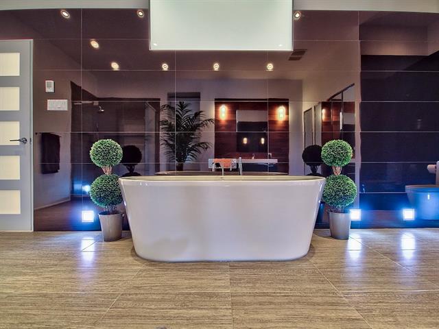 Salle de bains attenante à la CCP
