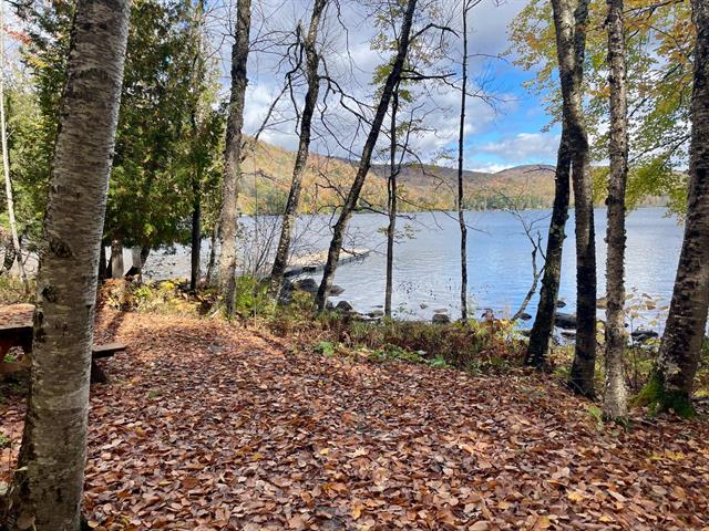 Accès au plan d'eau