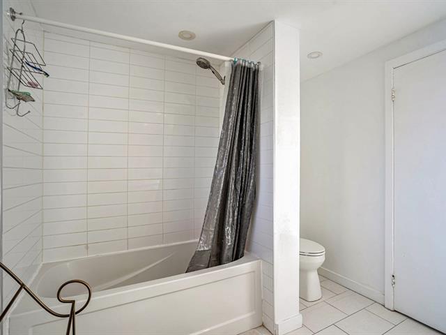 Quadruplex à vendre, Montréal (Ahuntsic-Cartierville)
