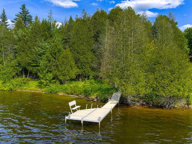 Accès au plan d'eau