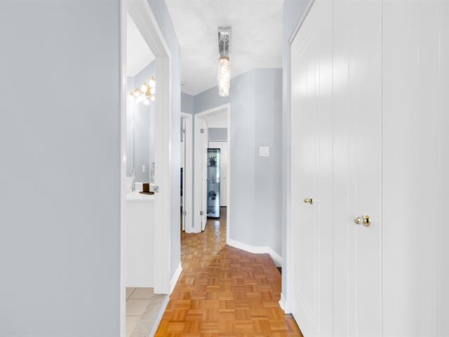 PASAGEWAY
