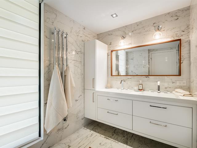 Salle de bains attenante à la CCP