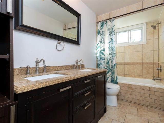 Maison à paliers multiples à vendre, Dollard-des-Ormeaux