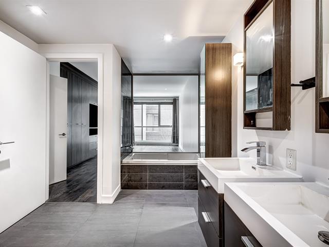 Salle de bains attenante à la CCP