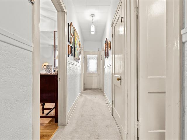 PASAGEWAY