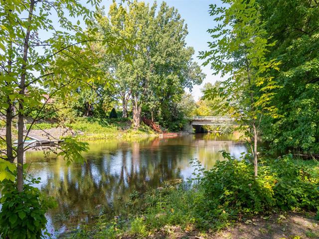 Access to a body of water