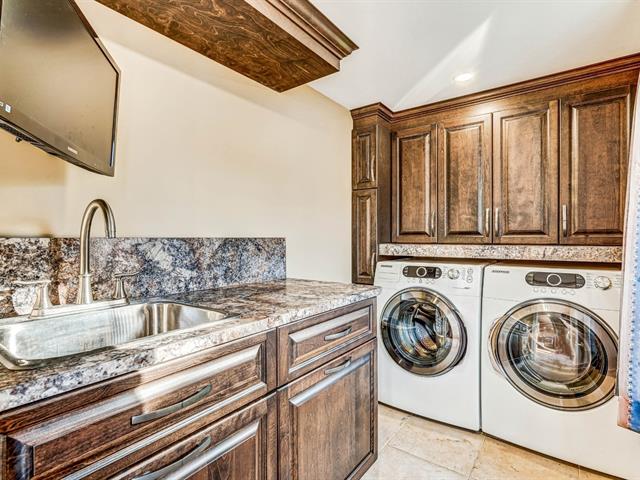 Two or more storey sold, Saint-Philippe