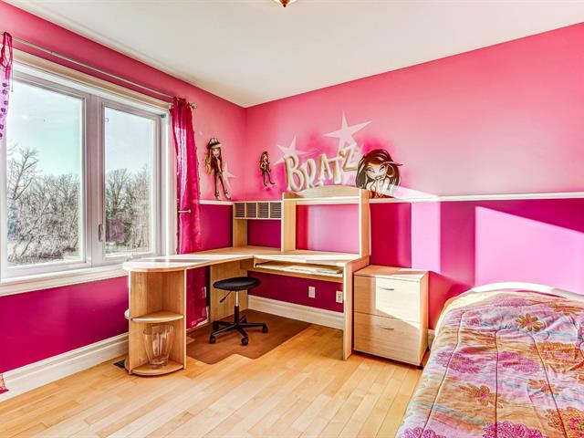 Two or more storey sold, Saint-Philippe